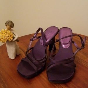 Fioni Heels need a party to go to!